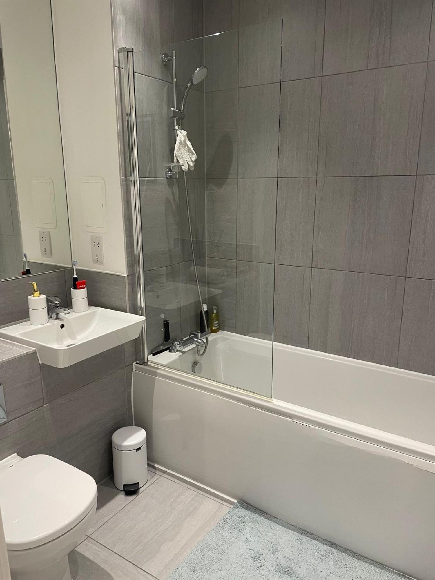 Malixa Uk Apartment Croydon Bagian luar foto
