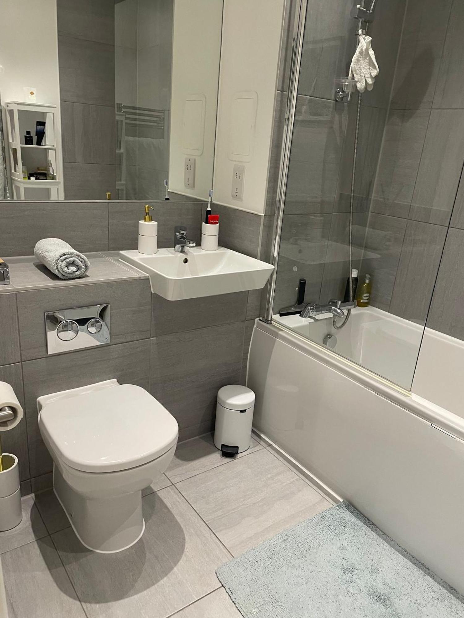 Malixa Uk Apartment Croydon Bagian luar foto